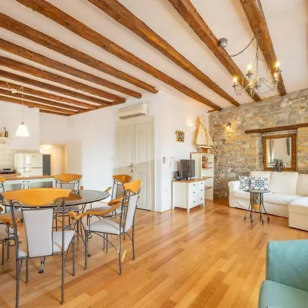 Buena Vista 아파트